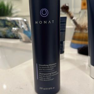 MONAT Smoothing Shampoo